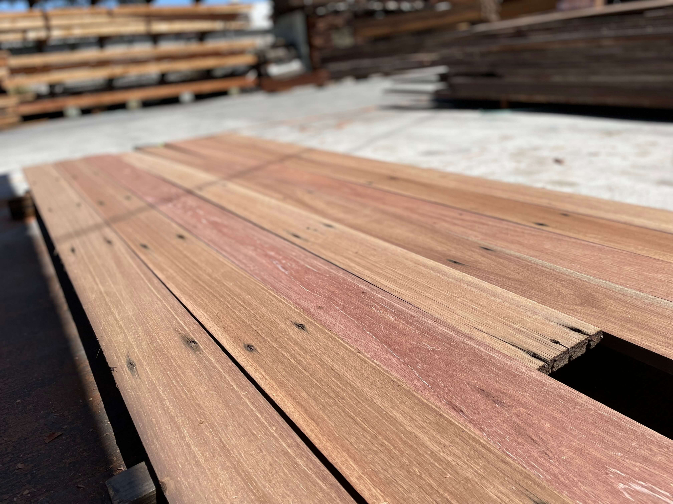 reclaimed mahogany lumber
